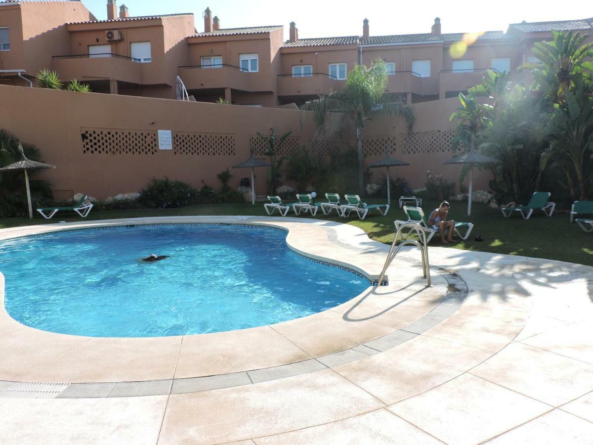 Urbanizacion Manilva Beach 21 Apartment Екстериор снимка